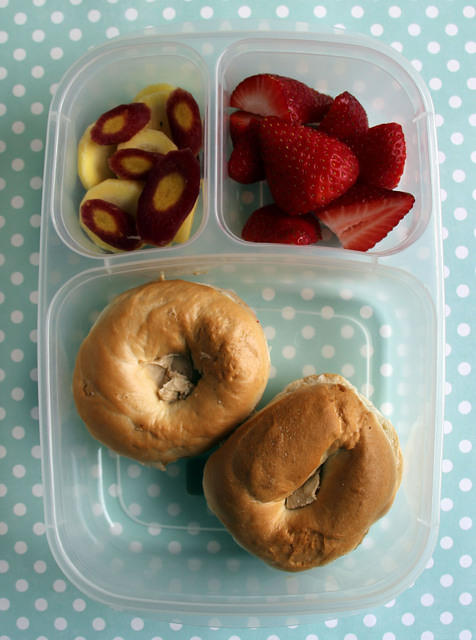 Cookie Butter Bagel Lunch