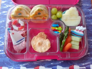 Ahoy! Hit the high seas with a cute lunch from Licious Lunches.